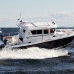 pilothouse cruiser